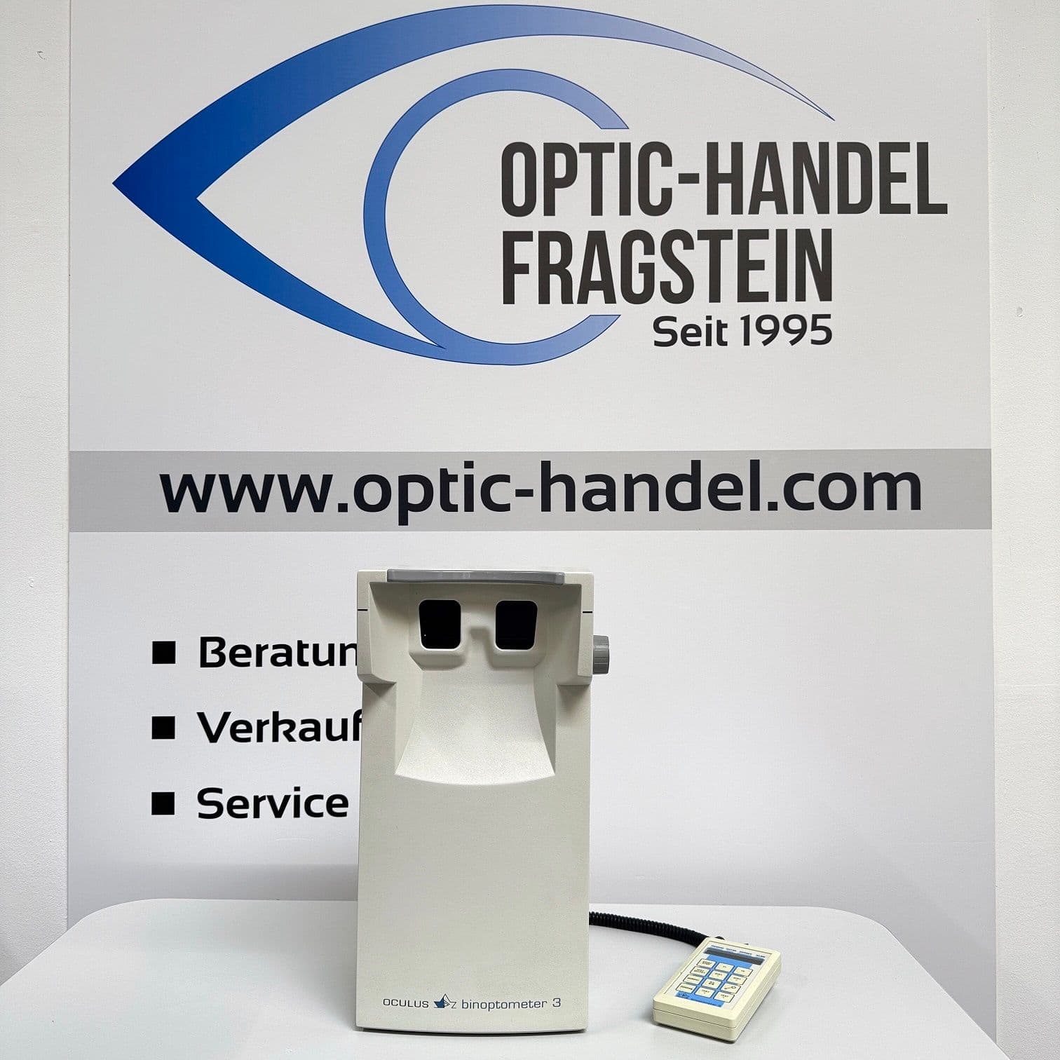 Eye test device Oculus Binoptometer 3 · View 1